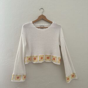 Sincerely Jules White Crochet Scallop Boho Bell Sleeve Crop Sweater Top Size S